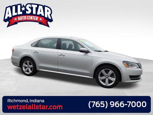 Reflex Silver Metallic 2012 Volkswagen Passat 2.5 SE