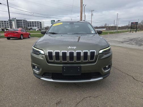 Olive Green Pearlcoat 2019 Jeep Cherokee Limited