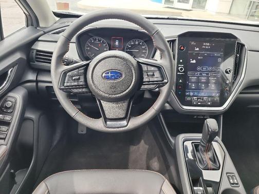 Crystal White Pearl 2025 Subaru Crosstrek Limited