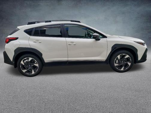 Crystal White Pearl 2025 Subaru Crosstrek Limited
