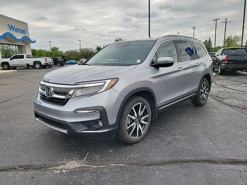 Lunar Silver Metallic 2021 Honda Pilot Elite