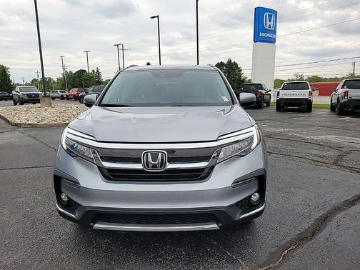 Lunar Silver Metallic 2021 Honda Pilot Elite