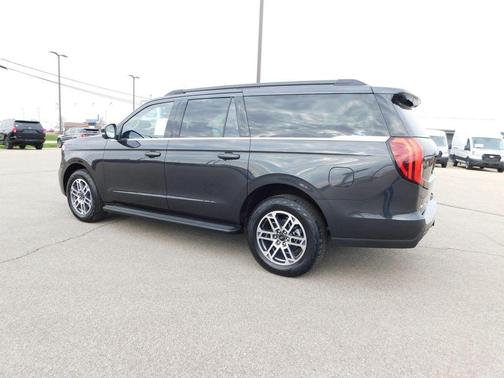Dark Matter Gray Metallic 2026 Ford Expedition Max Active