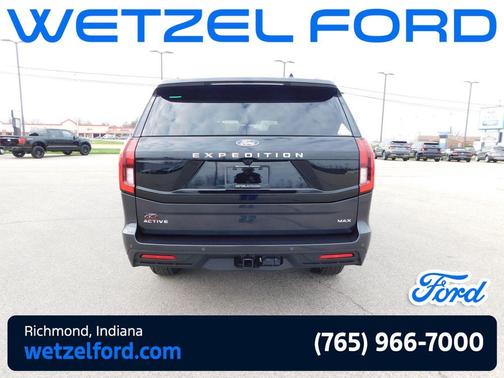 Dark Matter Gray Metallic 2026 Ford Expedition Max Active