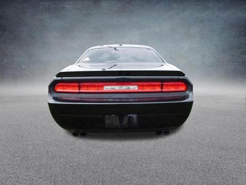 Brilliant Black Crystal Pearlcoat 2010 Dodge Challenger R/T