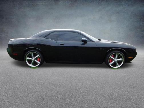Brilliant Black Crystal Pearlcoat 2010 Dodge Challenger R/T
