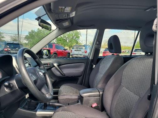 Titanium Metallic 2004 Toyota RAV4 Base