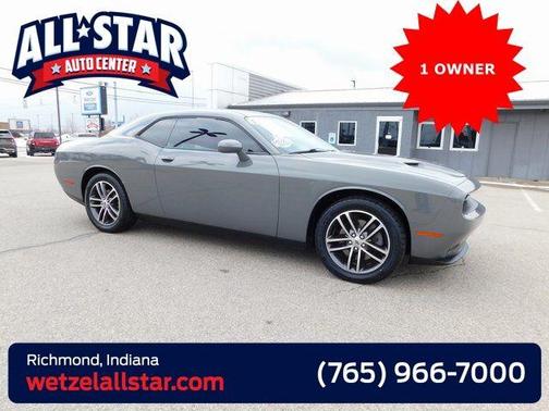 2019 Dodge Challenger SXT