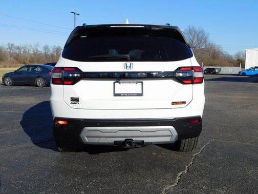 2025 Honda Pilot TrailSport