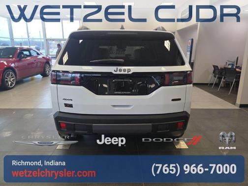 2026 Jeep Cherokee Overland