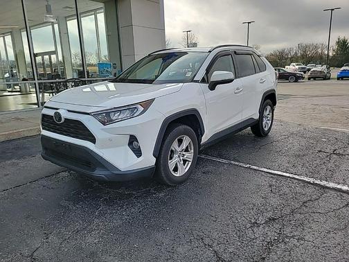 Super White 2019 Toyota RAV4 XLE