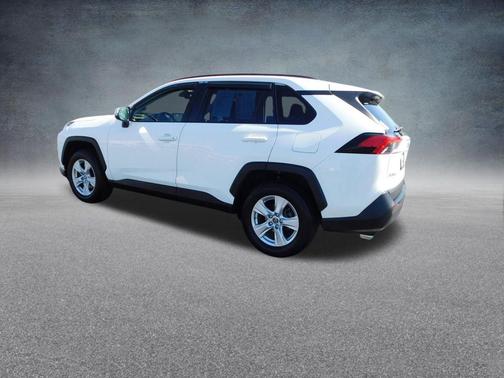 Super White 2019 Toyota RAV4 XLE