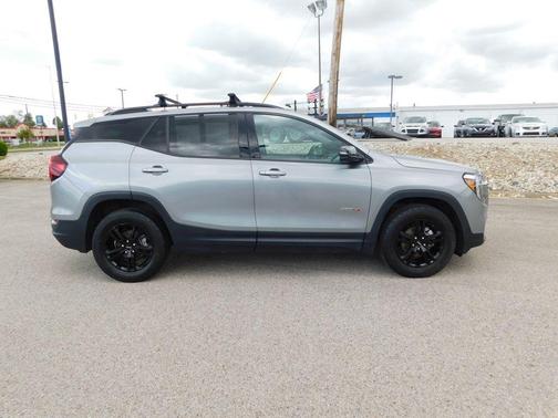 Sterling 2023 GMC Terrain AT4