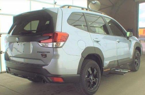 Ice Silver Metallic 2025 Subaru Forester Wilderness
