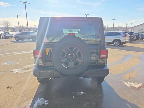 2026 Jeep Wrangler Sport