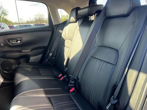 Modern Steel Metallic 2026 Honda HR-V EX-L