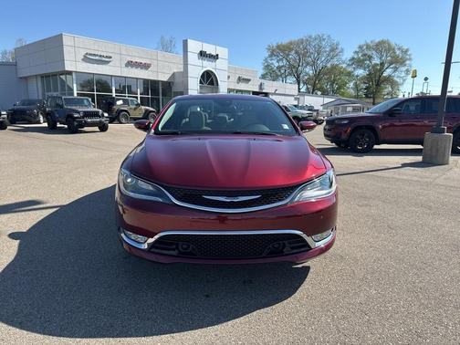 2016 Chrysler 200 C