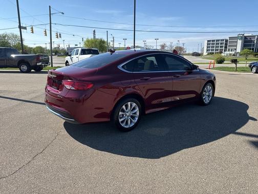 2016 Chrysler 200 C
