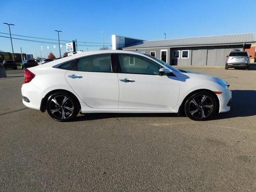 2017 Honda Civic Touring