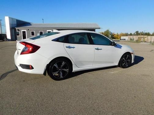 2017 Honda Civic Touring