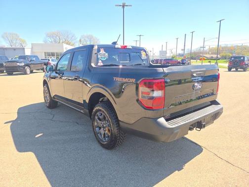 Shadow Black 2025 Ford Maverick Tremor