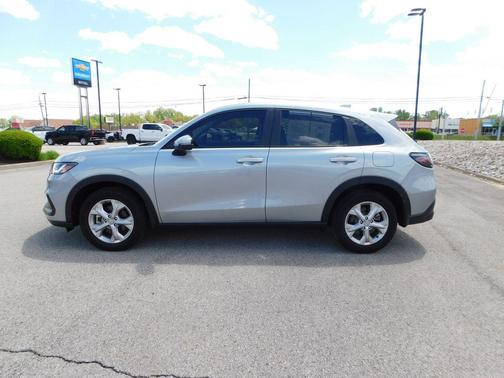 Lunar Silver Metallic 2024 Honda HR-V LX