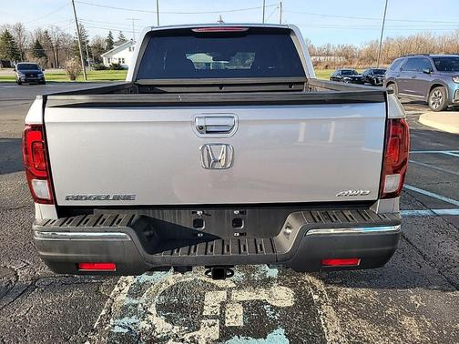 2020 Honda Ridgeline Sport