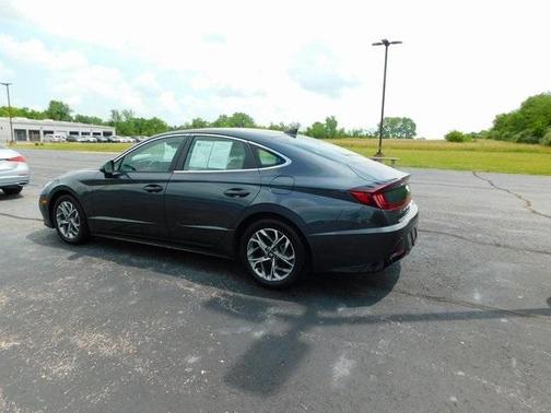 2023 Hyundai SONATA SEL