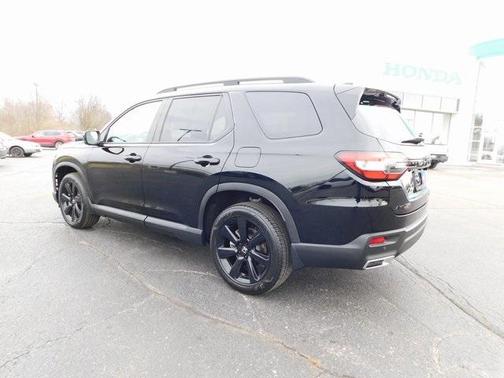 2025 Honda Pilot Black Edition