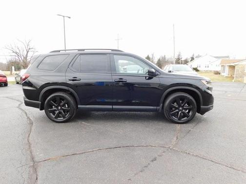 2025 Honda Pilot Black Edition