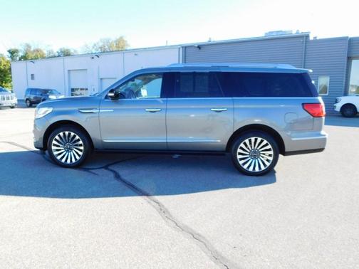 2019 Lincoln Navigator L Reserve