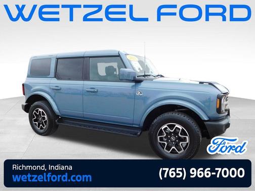 Azure Gray Metallic 2025 Ford Bronco Outer Banks