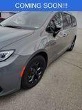Ceramic Gray Clearcoat 2024 Chrysler Pacifica Hybrid Select
