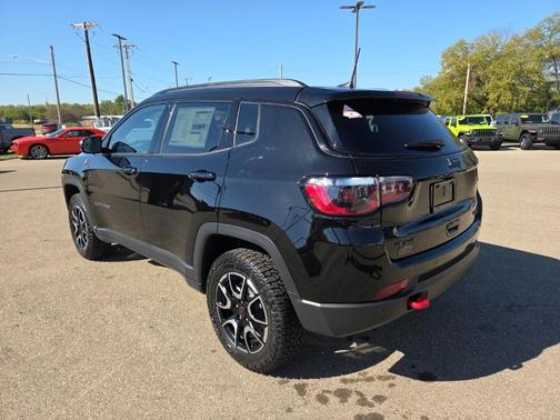 2026 Jeep Compass Trailhawk
