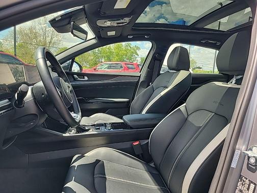 Steel 2025 Kia K5 GT-Line