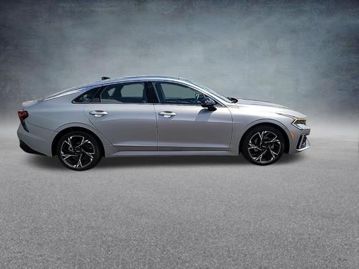 Steel 2025 Kia K5 GT-Line