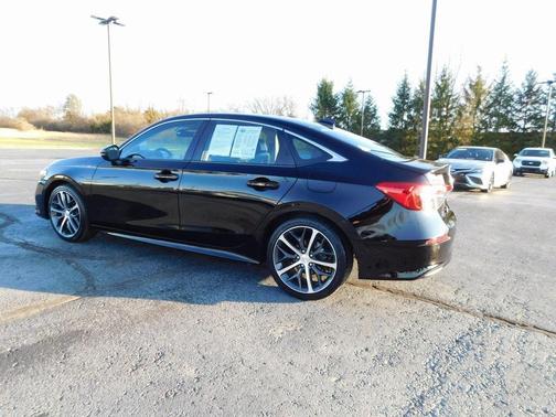 2022 Honda Civic Touring