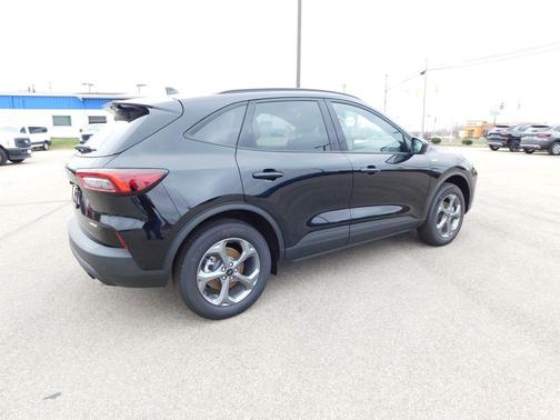 Agate Black Metallic 2026 Ford Escape ST-Line