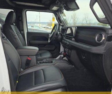 Bright White Clearcoat 2025 Jeep Wrangler Sahara