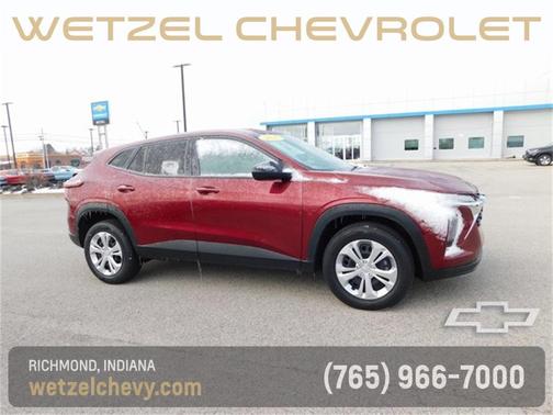 2025 Chevrolet Trax LS