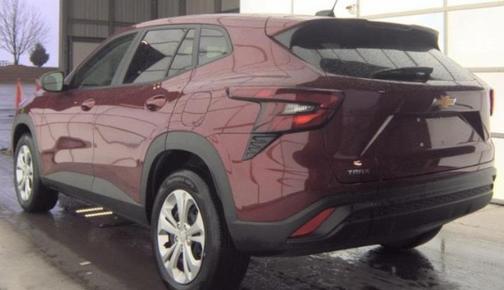 2025 Chevrolet Trax LS