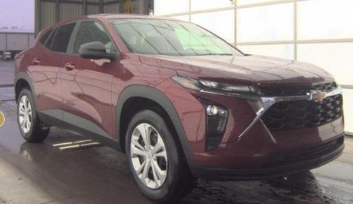 2025 Chevrolet Trax LS