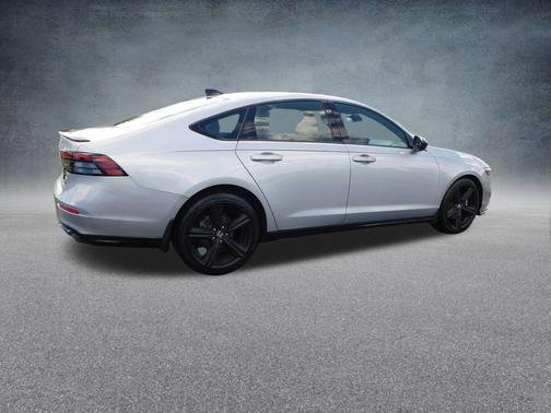 Lunar Silver Metallic 2023 Honda Accord Hybrid Sport-L