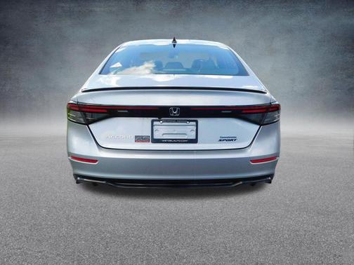 Lunar Silver Metallic 2023 Honda Accord Hybrid Sport-L