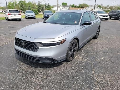 Lunar Silver Metallic 2023 Honda Accord Hybrid Sport-L