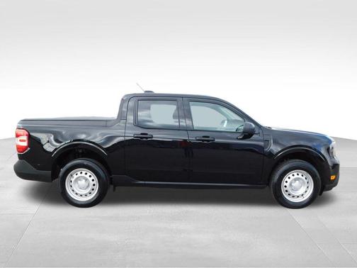Shadow Black 2025 Ford Maverick XL