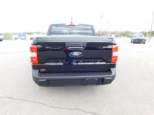Shadow Black 2025 Ford Maverick XL
