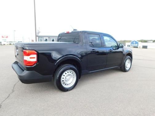 Shadow Black 2025 Ford Maverick XL