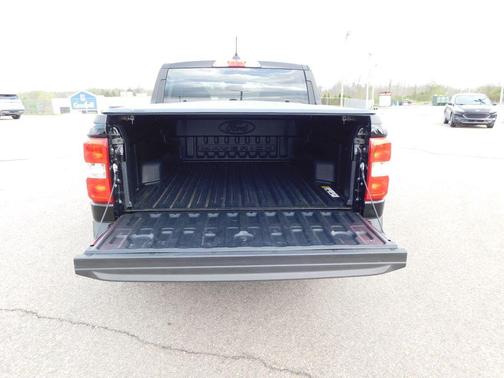 Shadow Black 2025 Ford Maverick XL