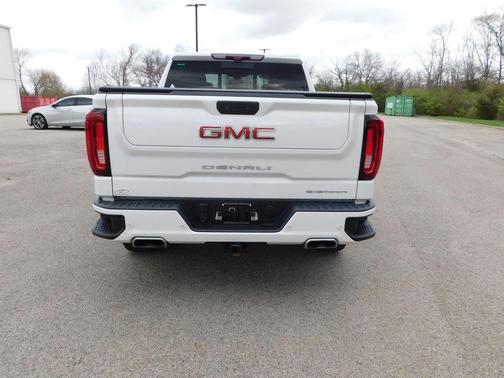 White Frost Tri-Coat 2022 GMC Sierra 1500 Limited Denali